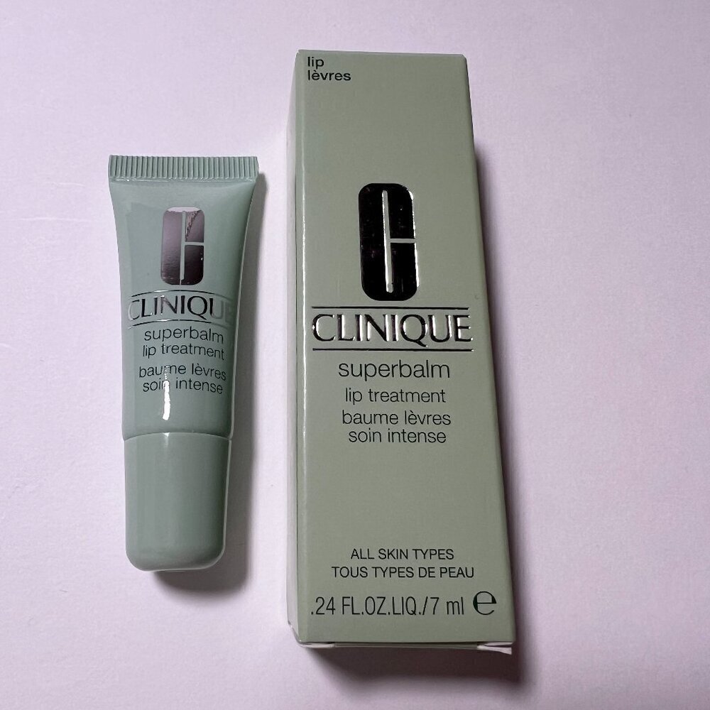 Clinique Superbalm Lip Treatment Full Regular Standard Size